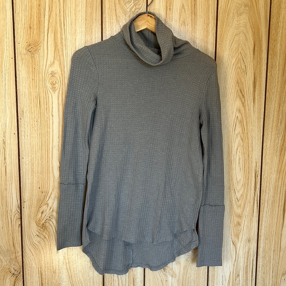 Cozy Grey Waffle Turtle Neck Sweater